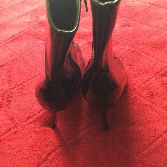 Olivia Ferguson Black Patent Leather Stiletto Heeled Above Ankle Boots Size 10 N - Picture 2 of 8